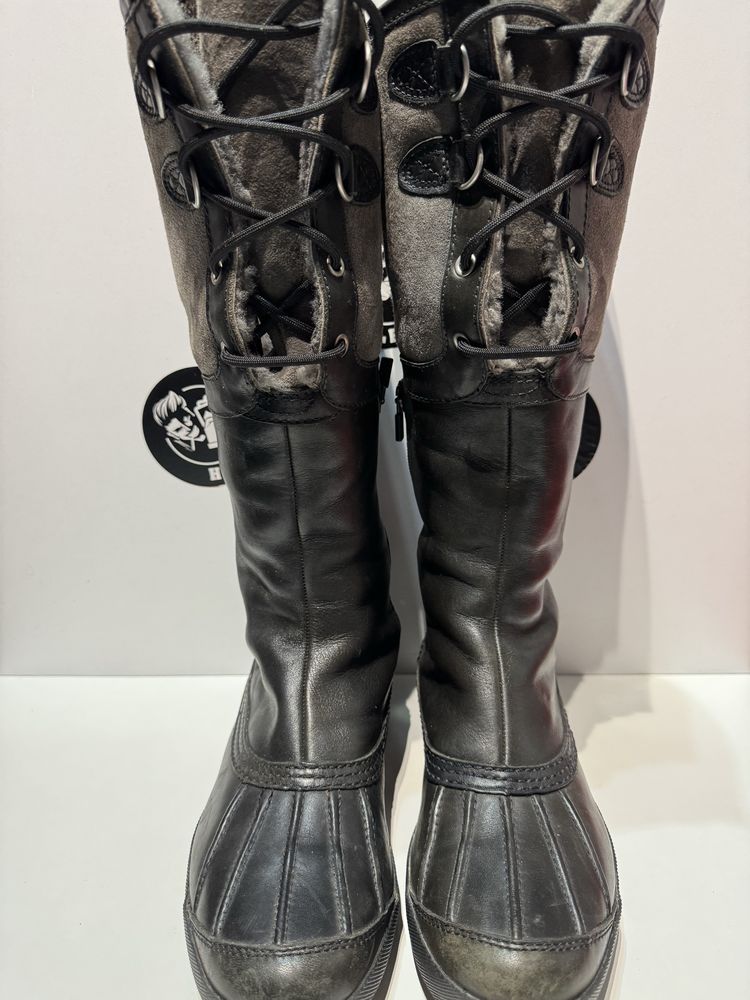 Ботуши UGG.Номер 40,стелка 26см