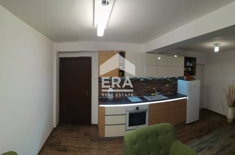 Дава се под наем Етаж от къща в Варна, м-т Евксиноград - 120 кв.м за 1800 € - Снимка #3