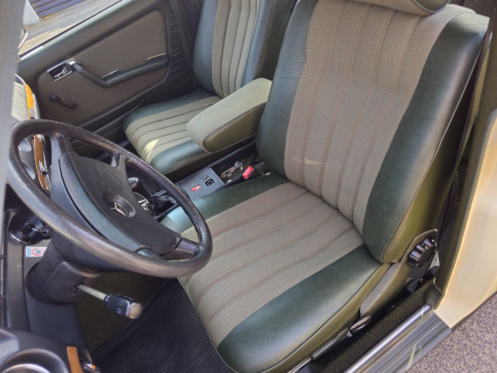 Vand/Schimb Mercedes W123 230E 136cp, 1983, vehicul istoric