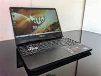 Laptop Ryzen 7 / 32GB RAM / SSD + HDD / Vega