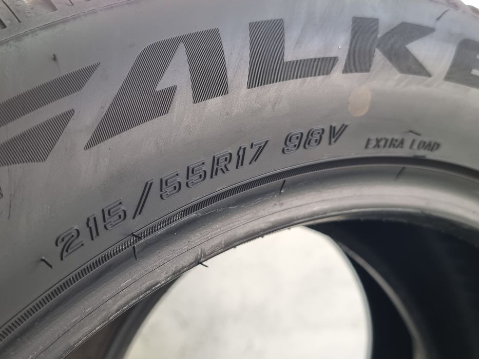 "Dot 23/24" 215/55/17 Falken 4Броя: 380лв 6.5мм