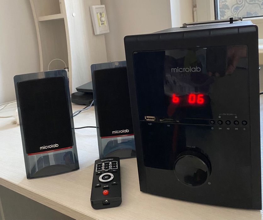 Колонки Microlab M-700BT