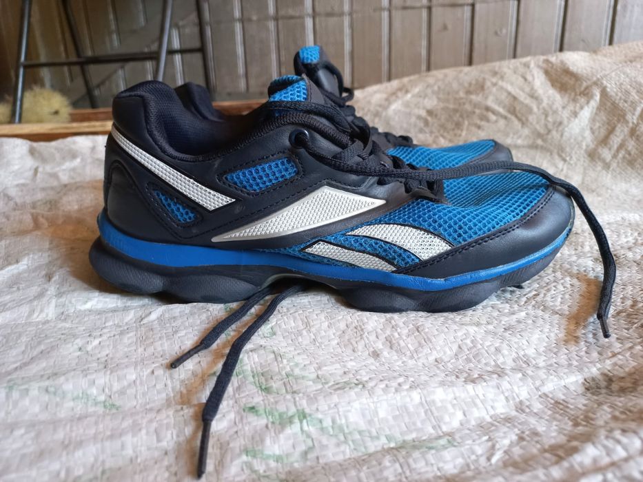 Продам красовки разные