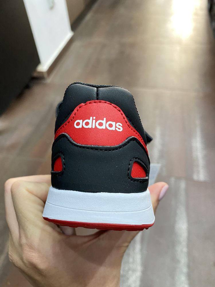 28;28.5;31.5;33.5 Adidas Vs Switch | Оригинални детски маратонки