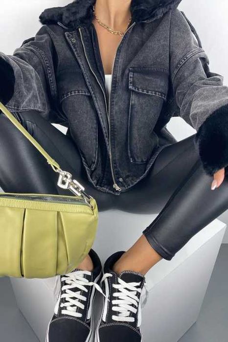 Дънково яке за спортна визия