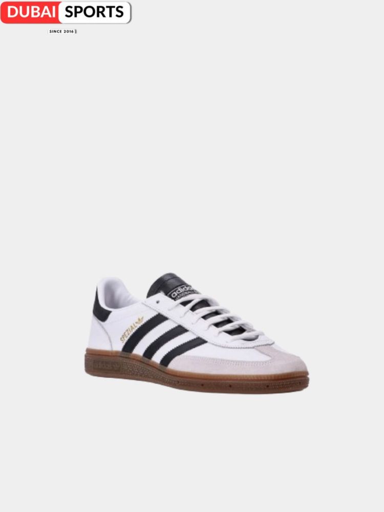 Кроссовки Adidas в ассортименте Унисекс