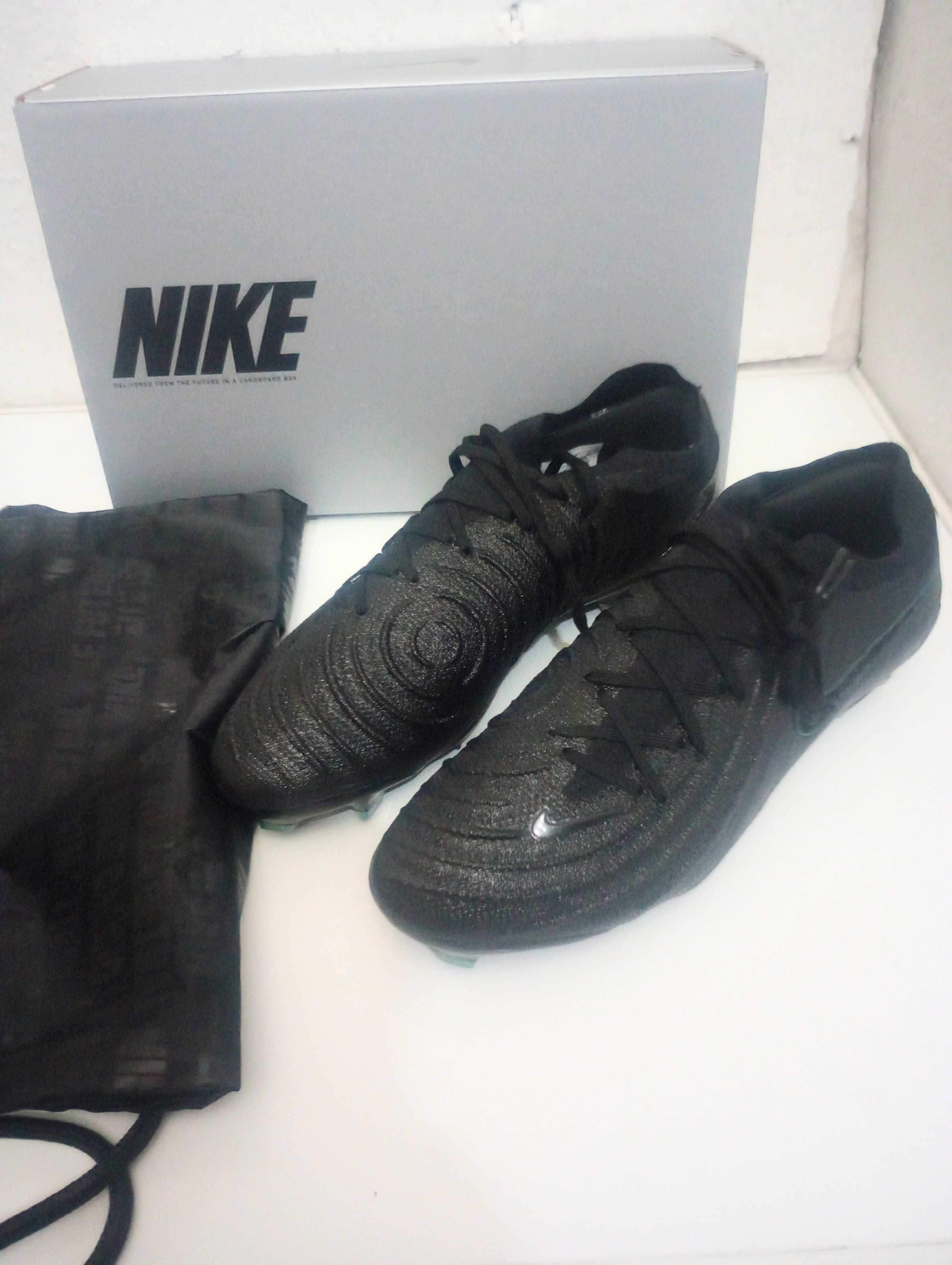 Бутонки NIKE Phantom GX