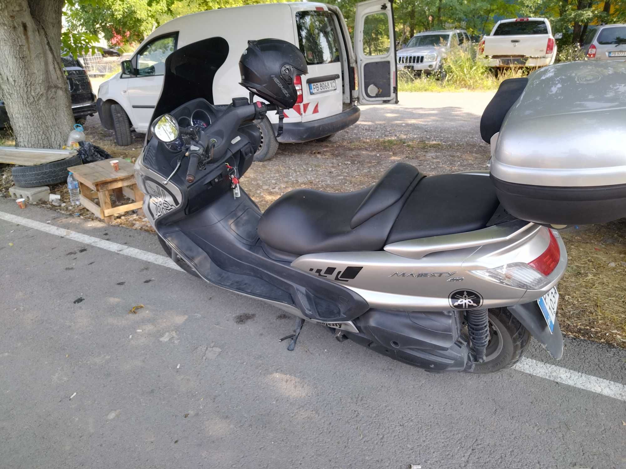 Yamaha majesty 400