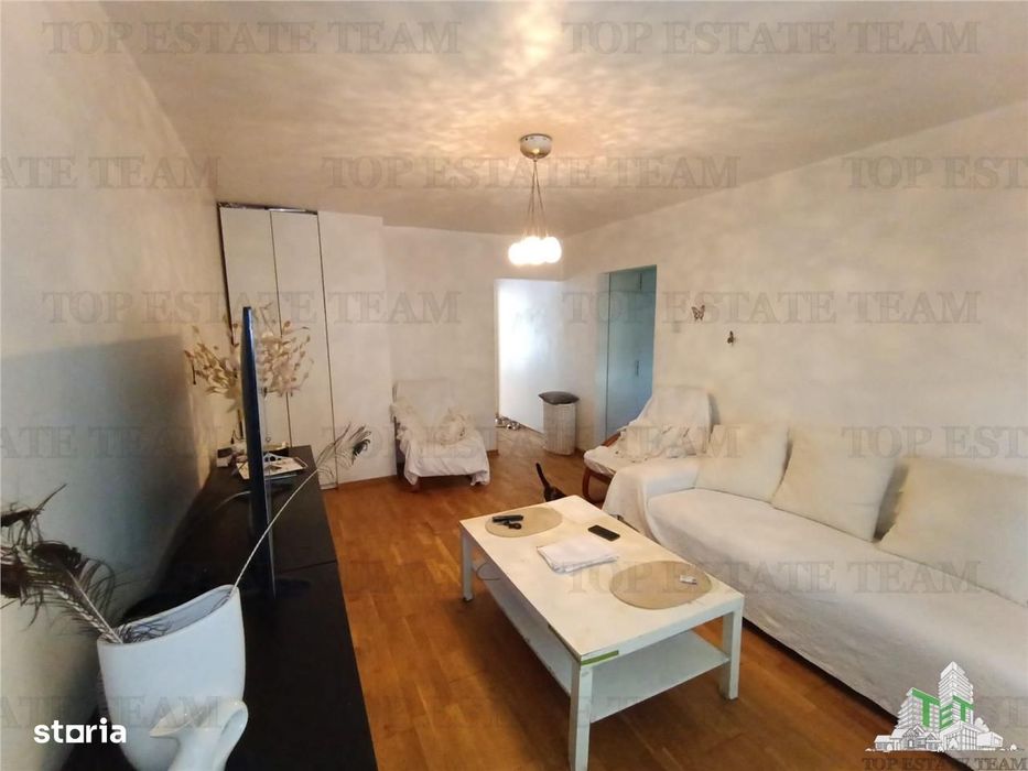 Apartament 2 camere, mobilatutilat, bloc de 4 etaje, stradal, in Ploie