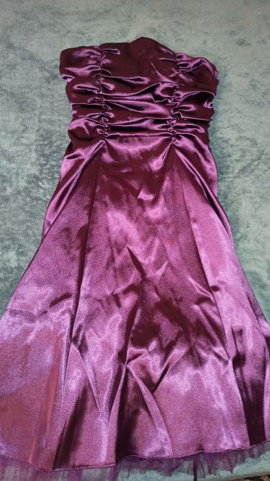 Платье вечернее ..