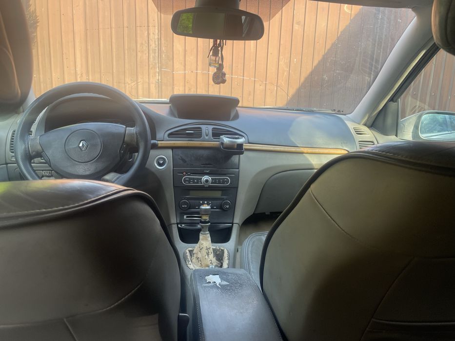 Renault Laguna 2, Initiale Paris , an 2005