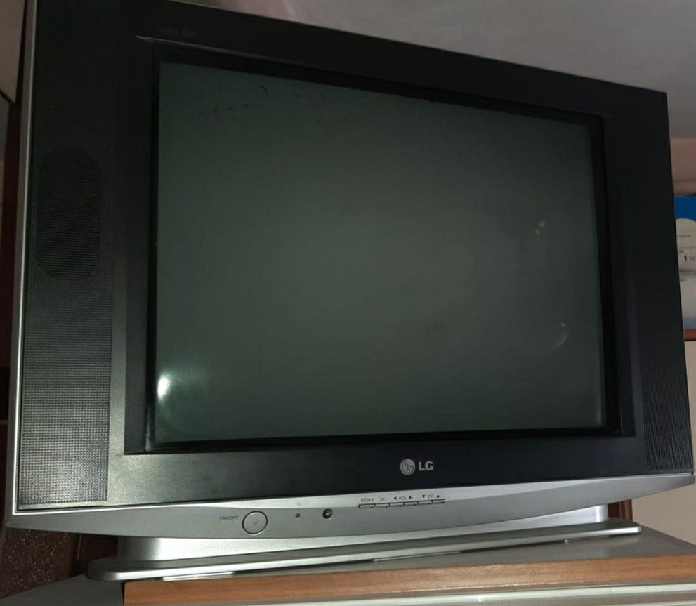 Televizor color,marca LG