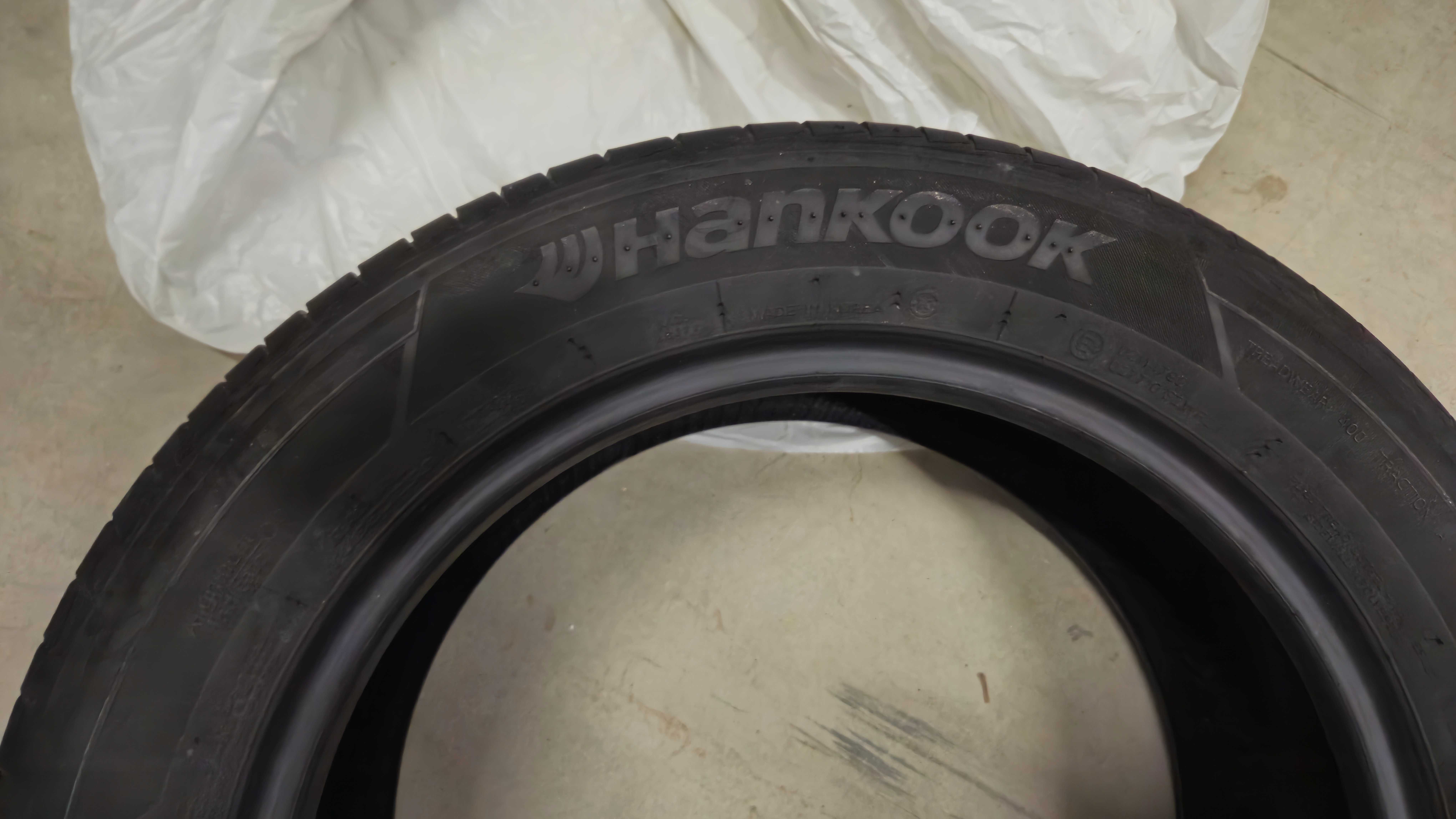 Продам летние шины 205/55/16 Hankook