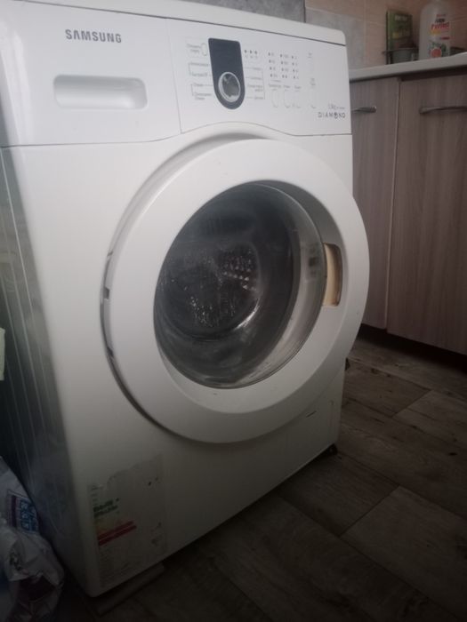 Продам стиральную машину самсунг