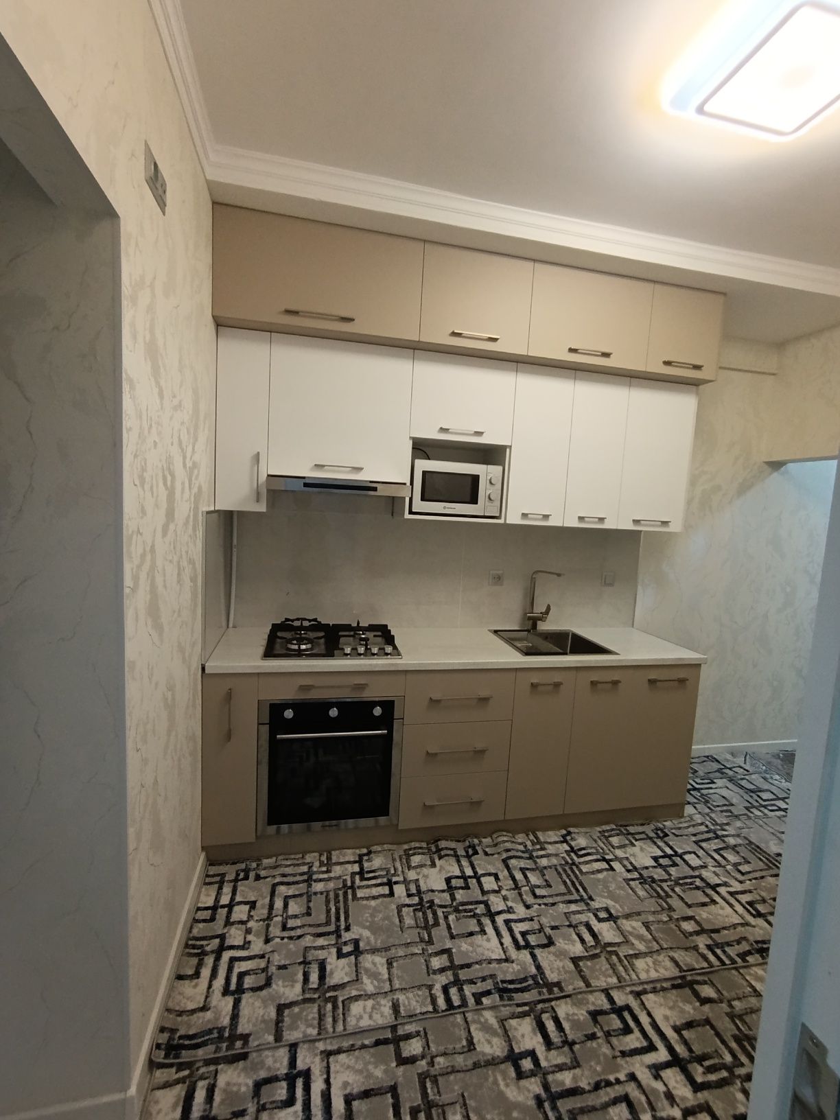 For rent. Close to Tashmi University