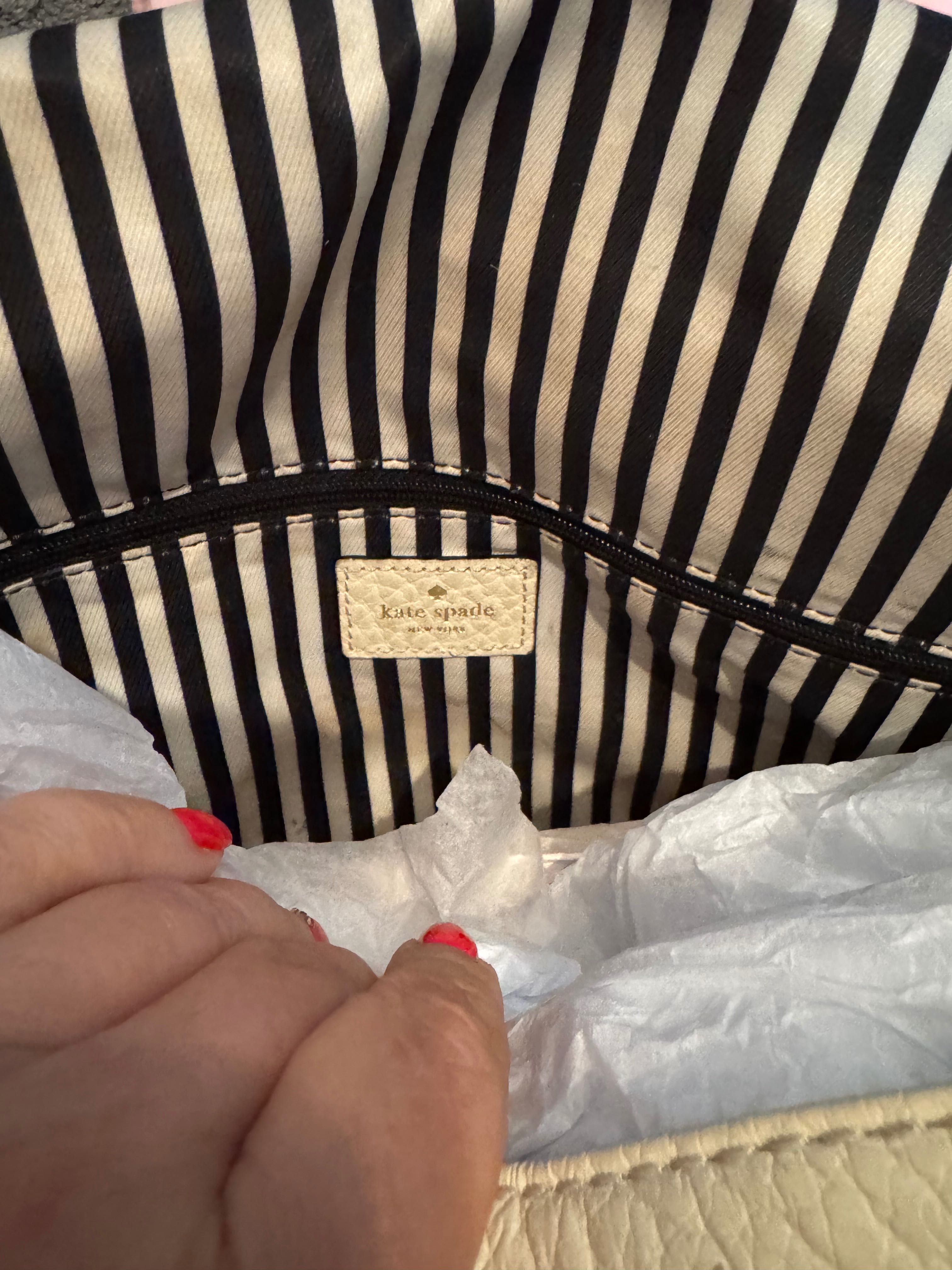 Дамска чанта на Kate Spade от естествена кожа