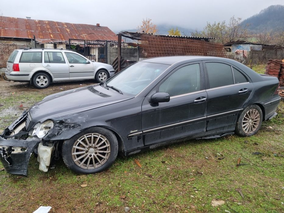 Mercedes c class c200 2.2 cdi