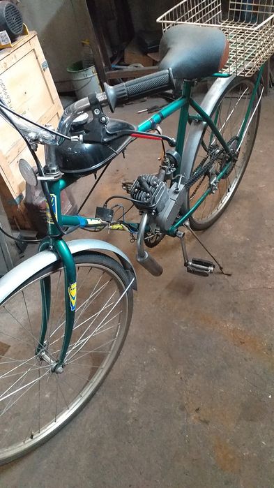 Продаю велосипед  ХВЗ с  новым  мотором