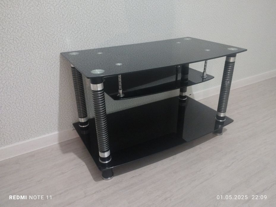 Тумба под телевизор
