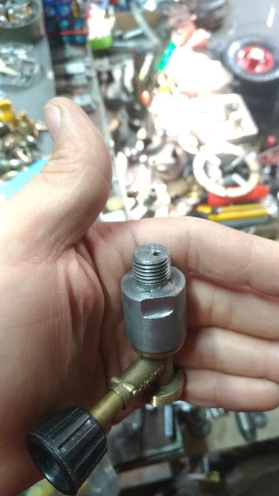 Reductie / adaptor umplere  buteli de voiaj și camping