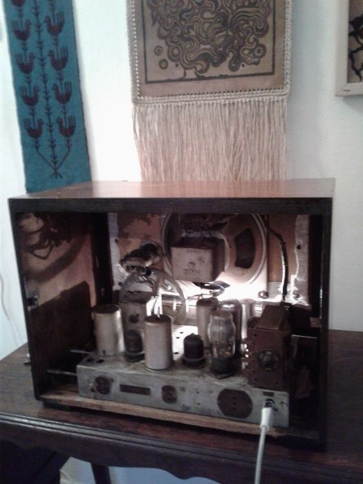 Radio lampi- SCHAUB Weltsuper 40 LUXUS