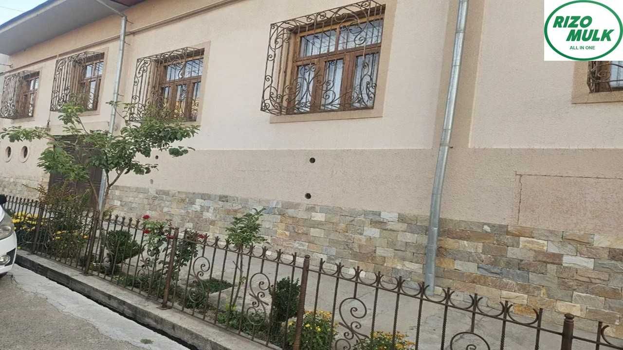Назарбек Иттифокда файзли ховли сотилади. NR494/57