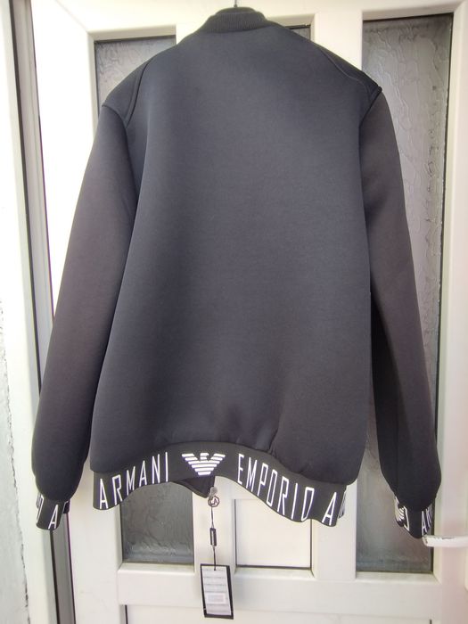 Geacă de firmă Imporio Armani, calitate, nepurtată, cu eticheta