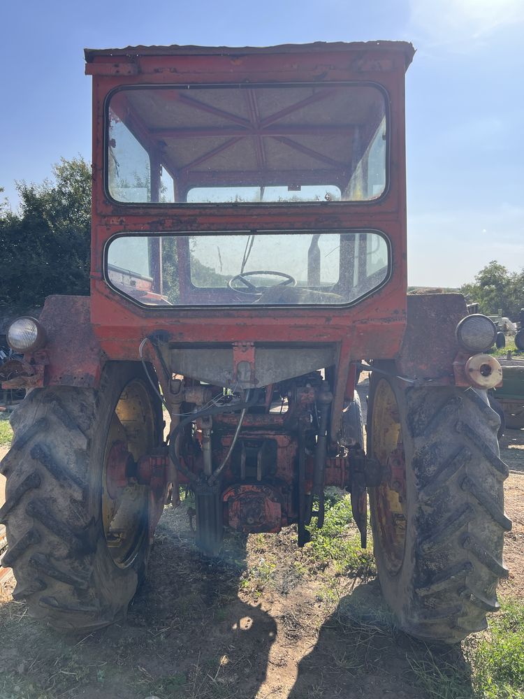Tractor U650