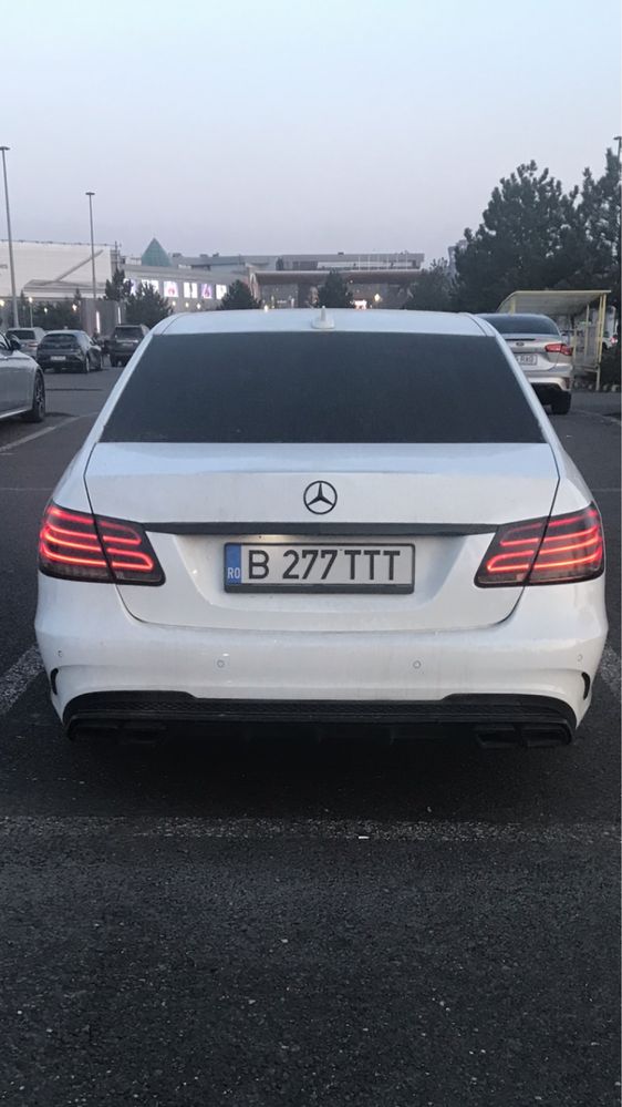 Mercedes e class,an 2015 pachet e 63 amg alb perlat,superb