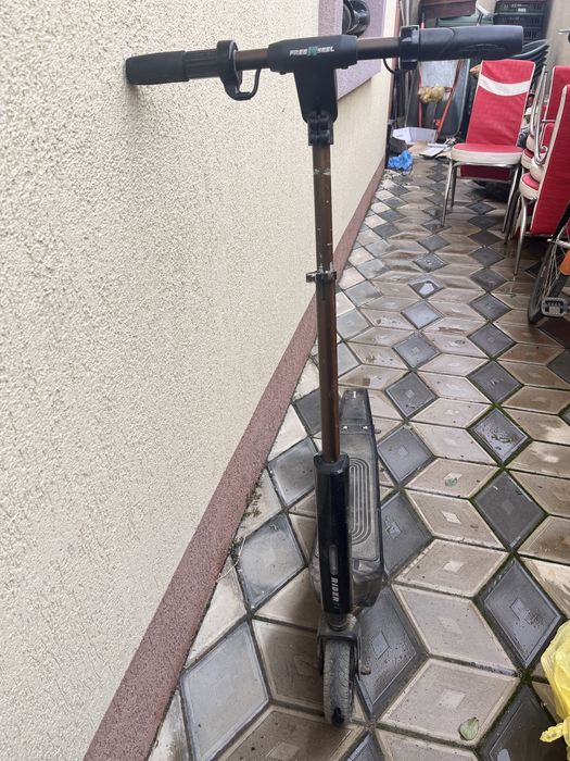 Vand Trotineta Electrica si hoverboard