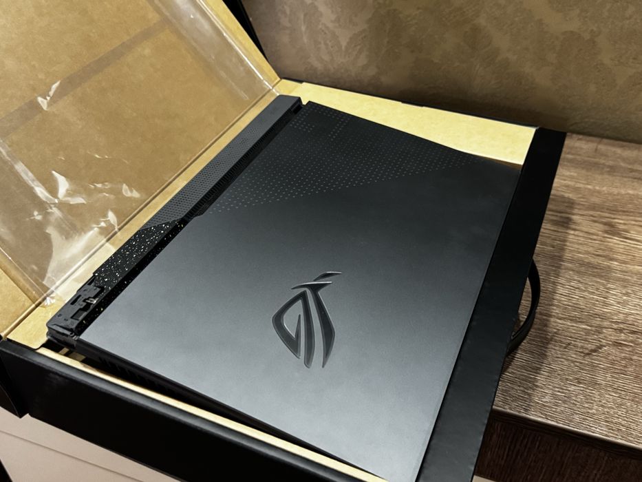 Ноутбук ASUS ROG Strix