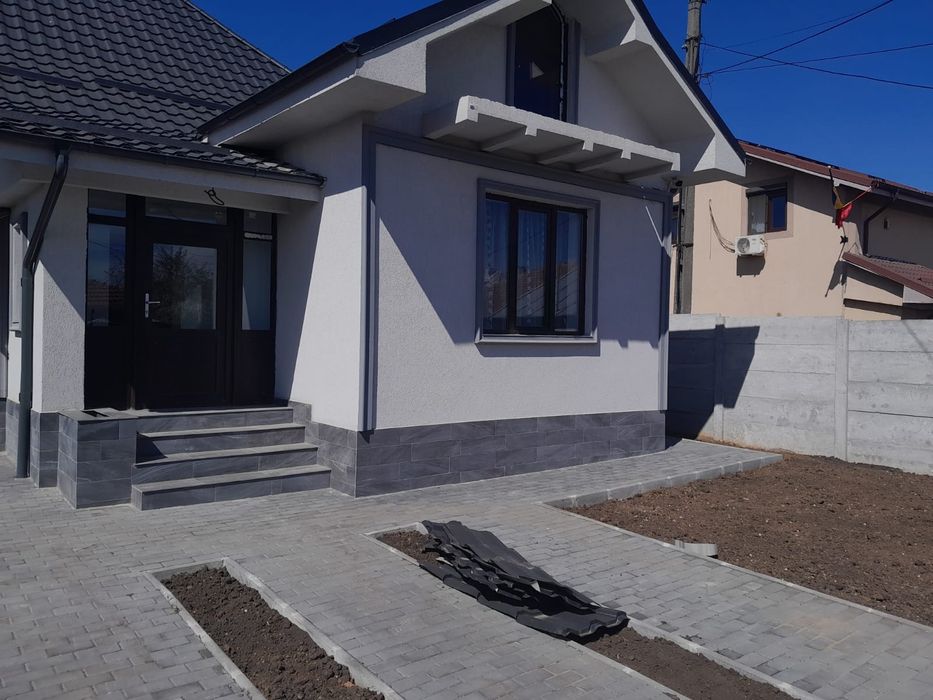 Casa de inchiriat