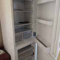 Продаю холодильник INDESIT