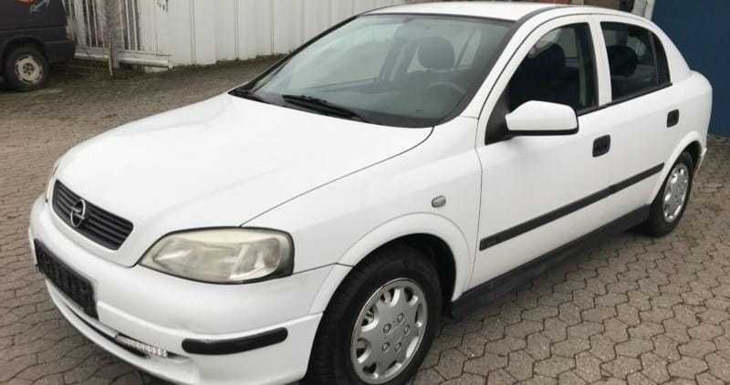 Dezmembrez Opel Astra G hatchback 2008 1.4 XEP