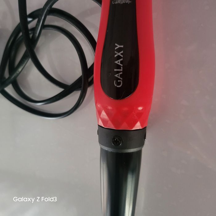 Конусная плойка для завивки волос "GALAXY"