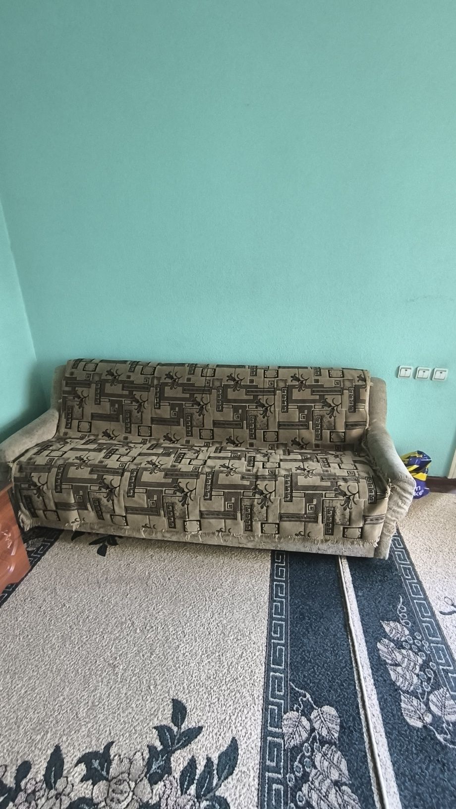 Продаётся диван кресло в хорошем состоянии