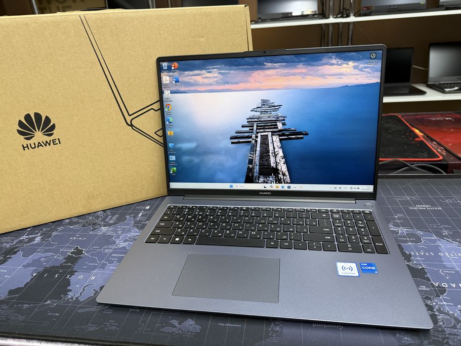 Huawei Matebook D16 - Core i5-12450H/8Gb/SSD512Gb