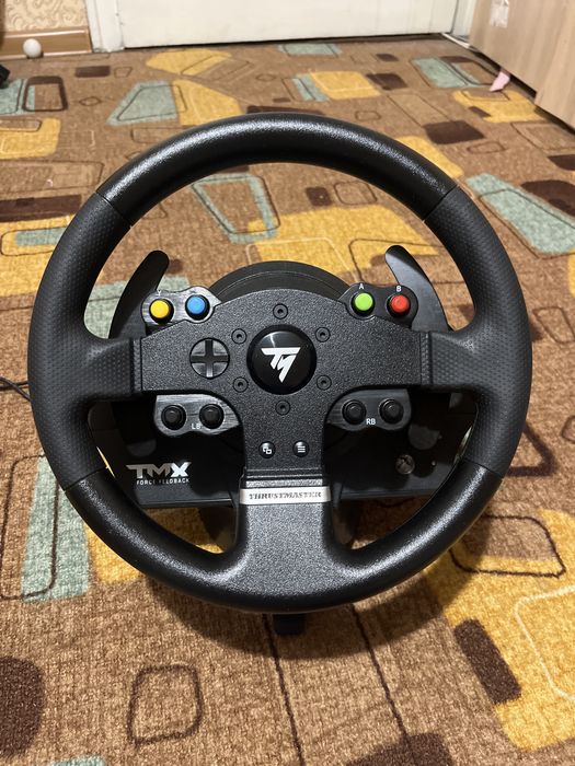 Волан за компютър и xbox thrustmaster tmx
