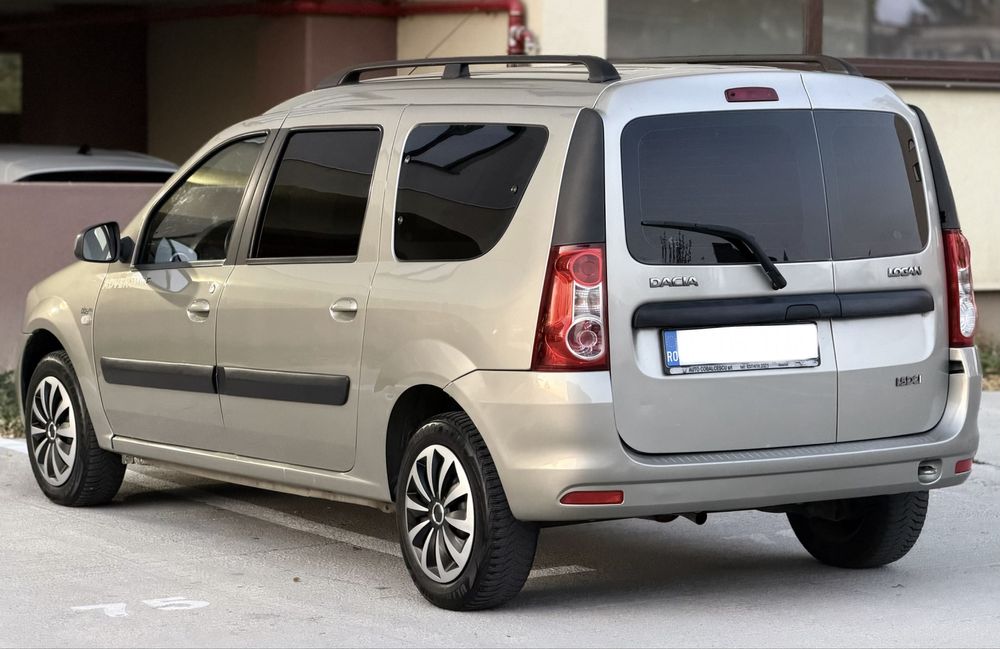 Dacia Logan MCV / 1.5 / 90 CP / 2012 / Euro 5 / 7 locuri