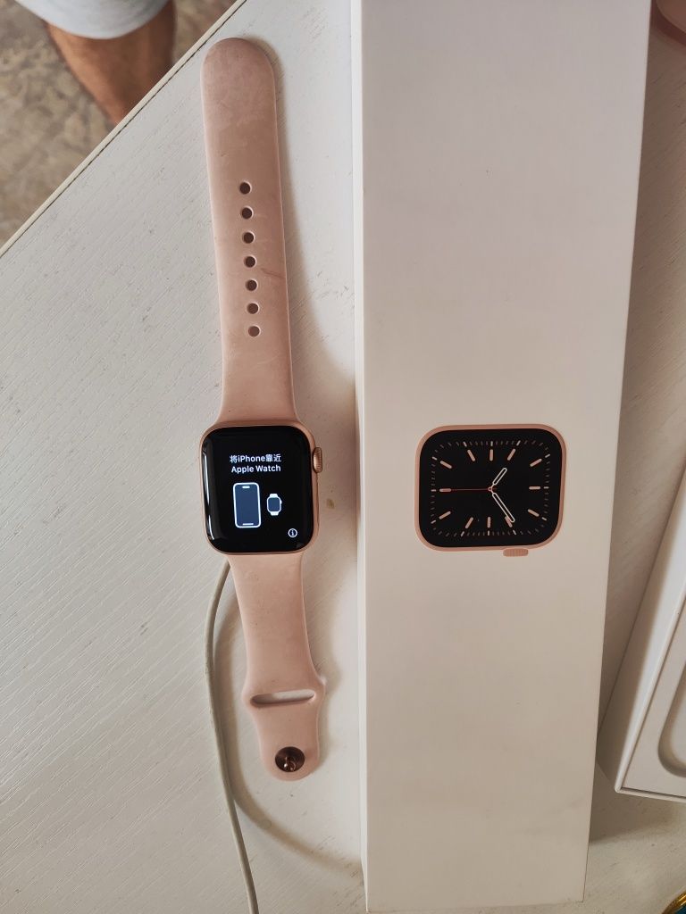 Apple watch 6 44m