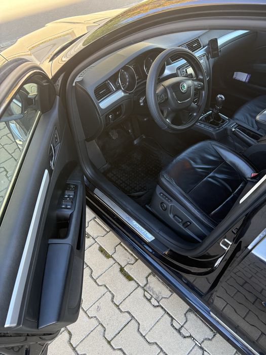 Skoda Superb 2.0 TDI 140 cp BMP