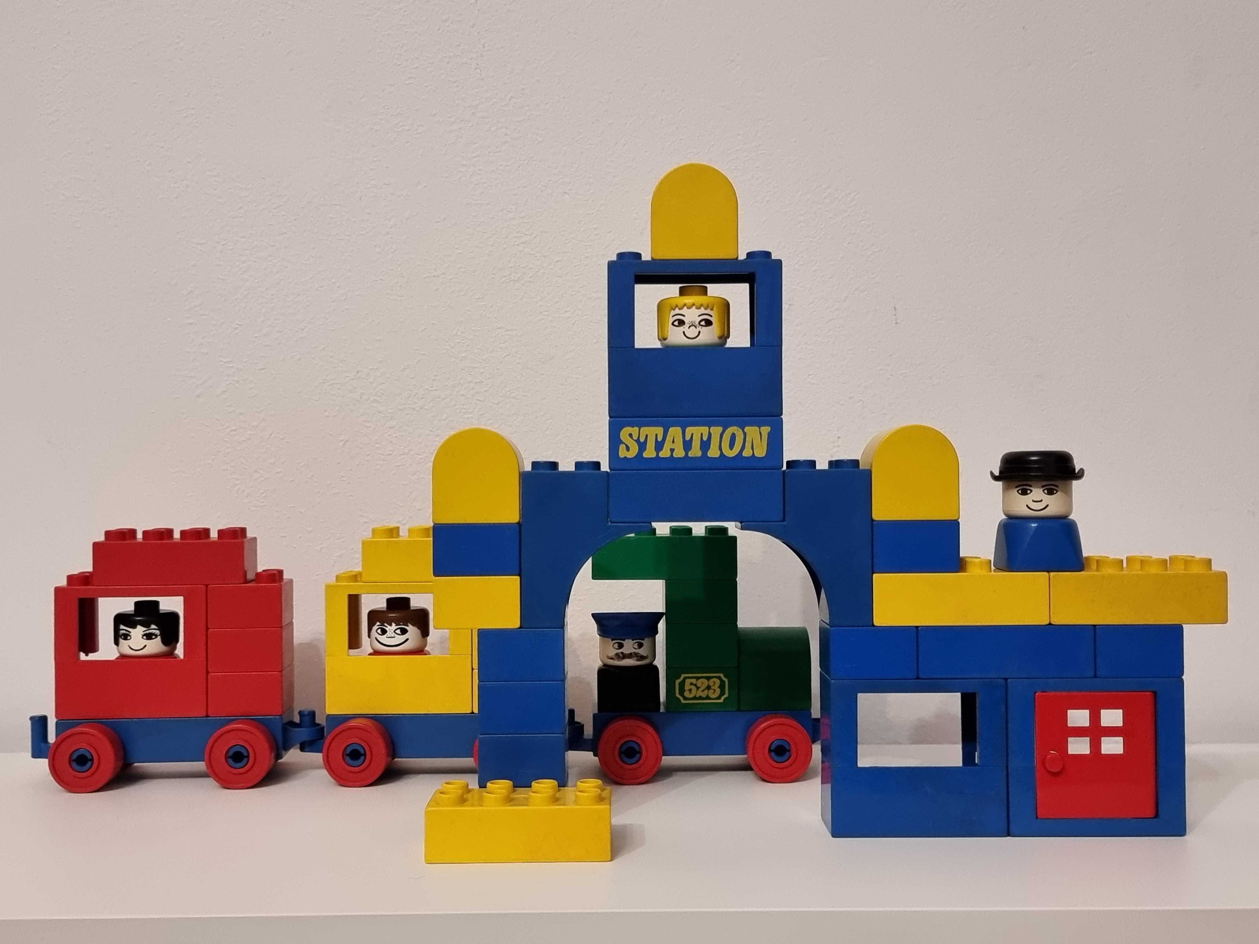 Tren si statie vintage Lego Duplo 523