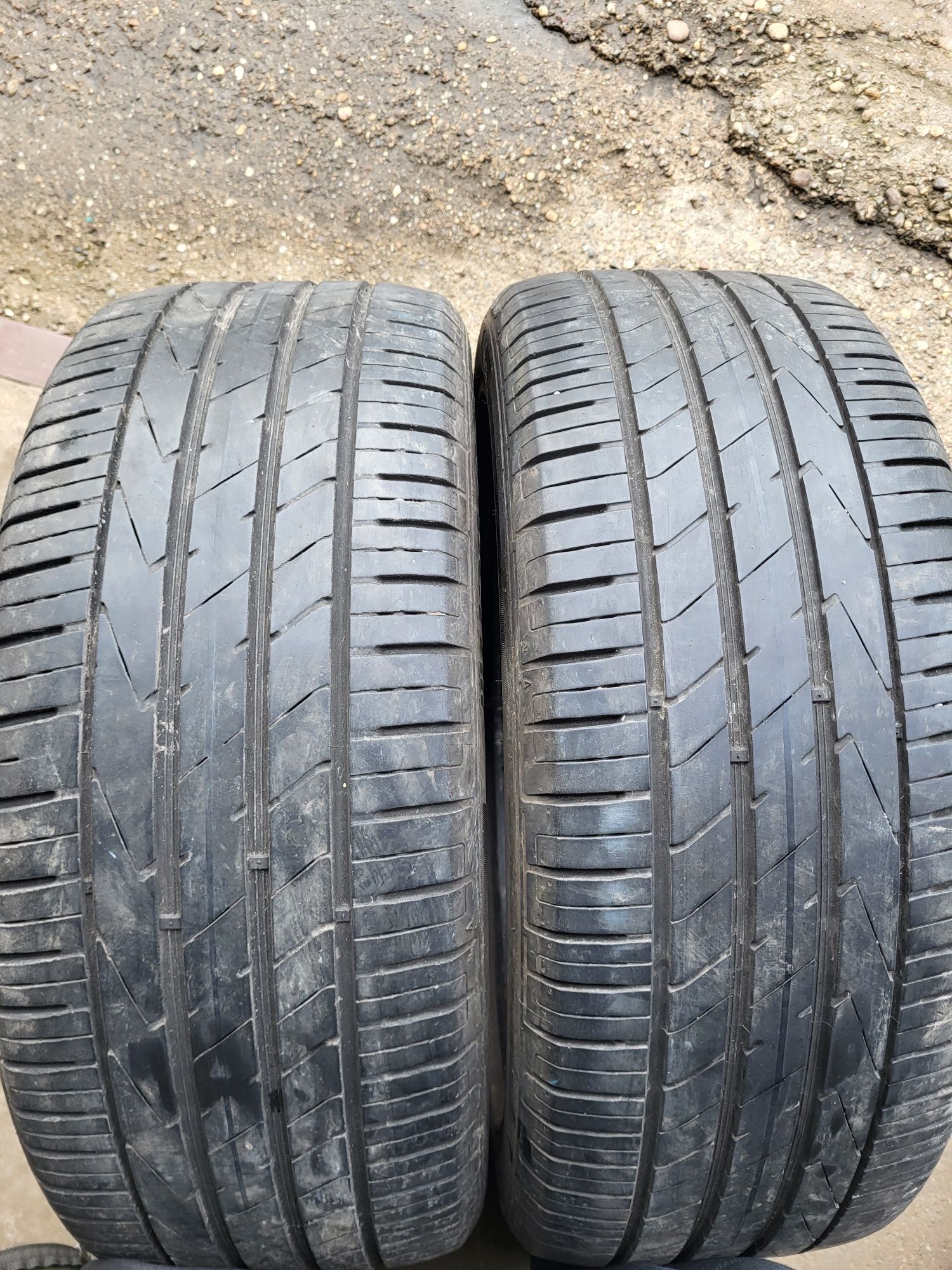 2 anvelope 245 45 R 19 Hankook Vara