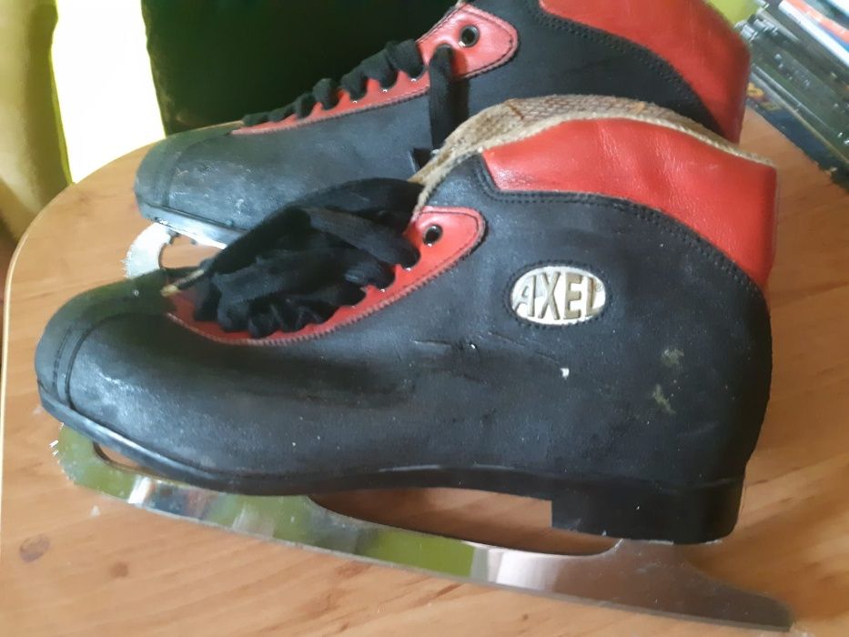 4 PATINE GHEATA AXEL, vintage made in England