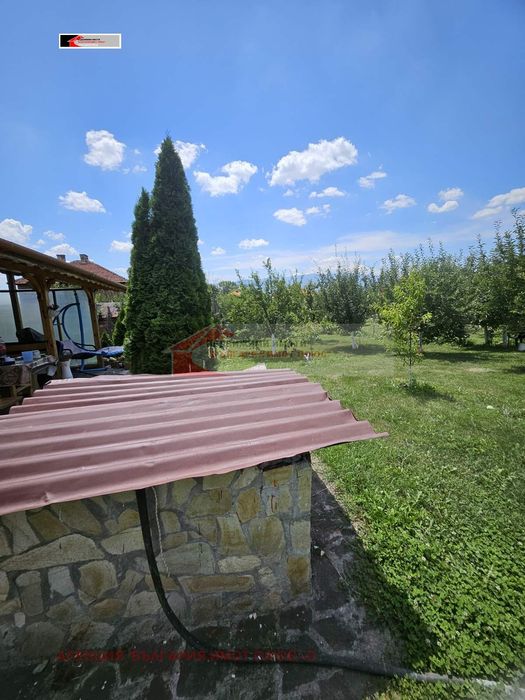 Продажба Къща гр. Кюстендил - с. Скриняно 180m²