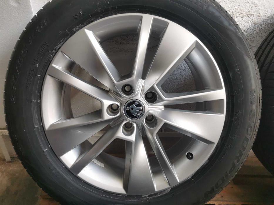 Jante Originale Skoda Karoq / Kodiaq  . R 18 cu anvelope de vara
