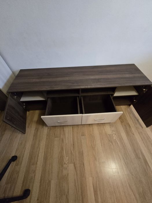 Dulap cu sertare , suport tv
