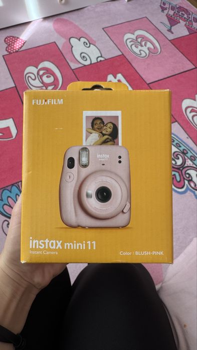 Фотоапарат за моментни снимки FUJIFILM INSTAX MINI 11
