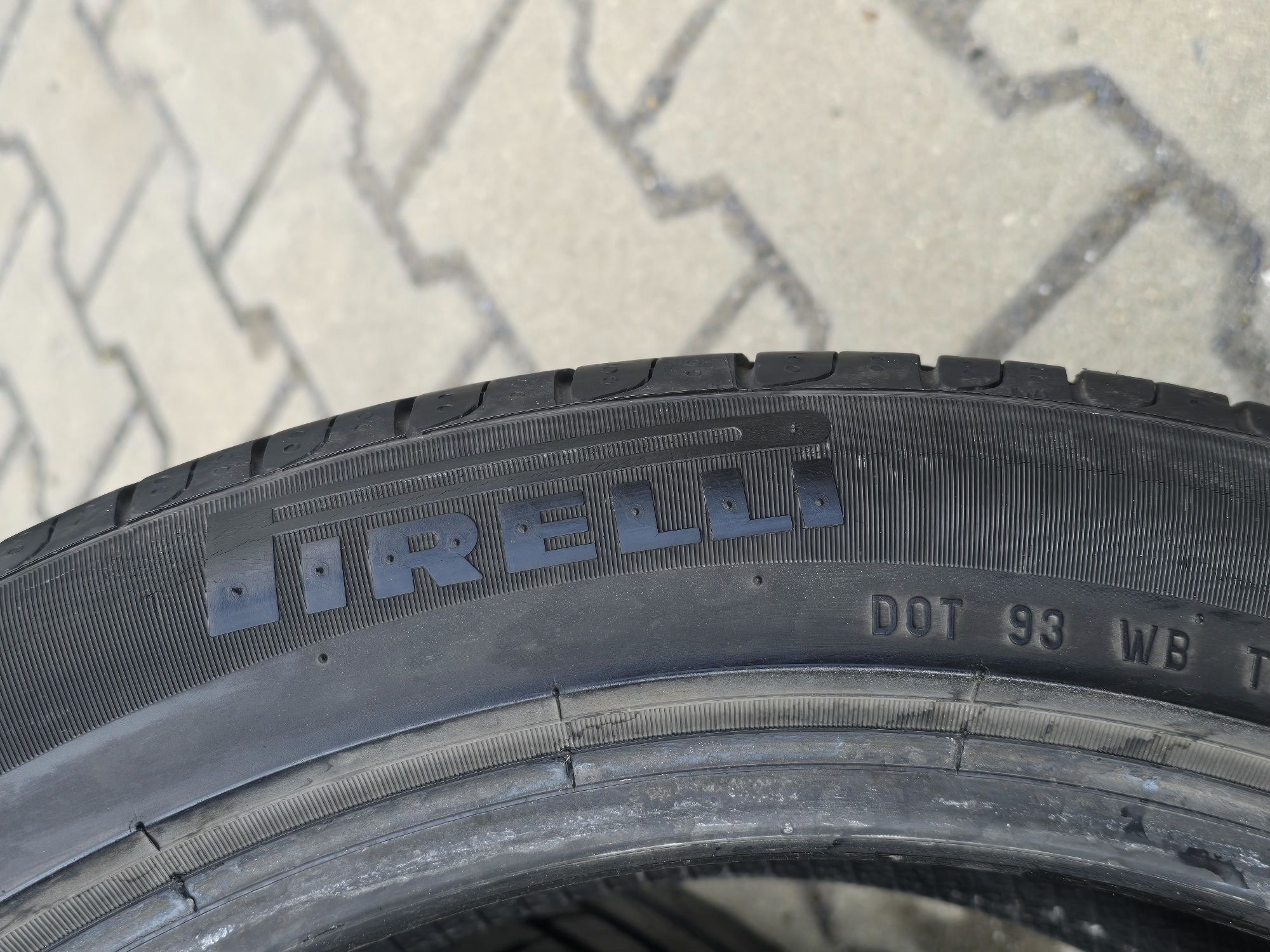 235 45 18 Pirelli