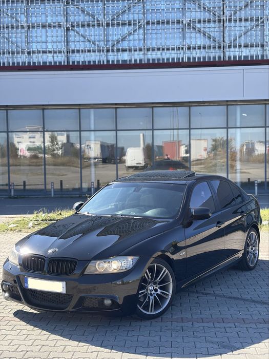Vand bmw e90 facelift m pachet